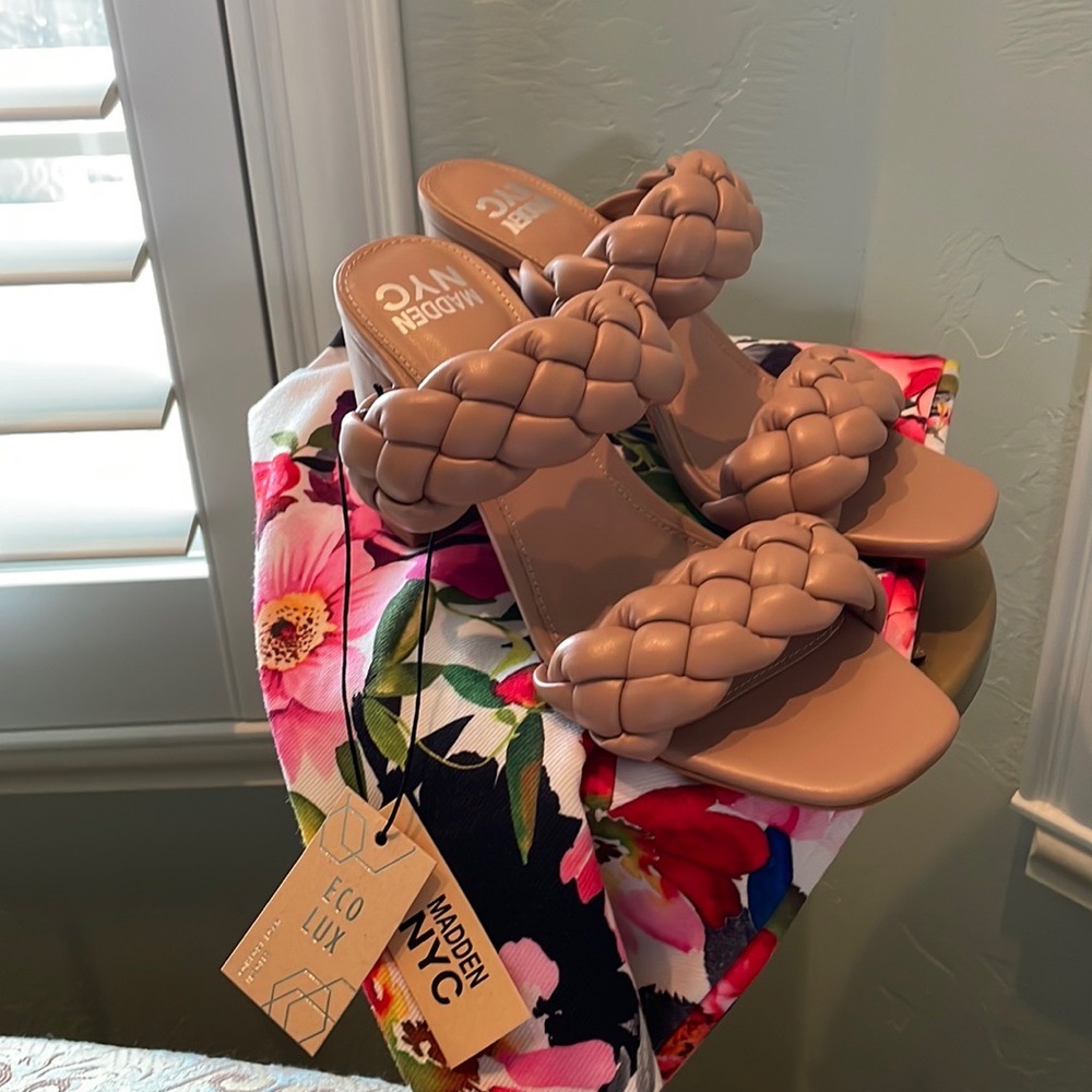 Madden NYC Taupe/Pink Braided Slides Shoes NWT